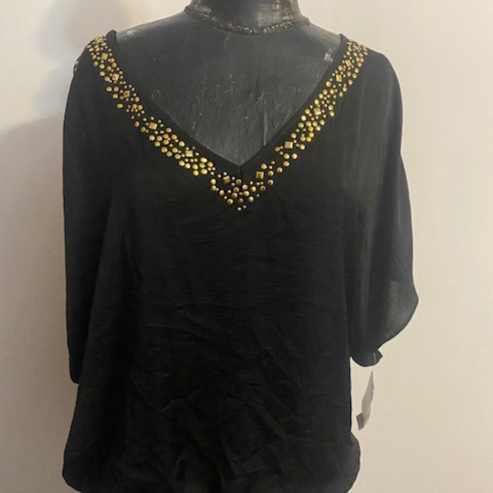Soulmates Black embellished V-neck cold shoulder blouse, size 3X